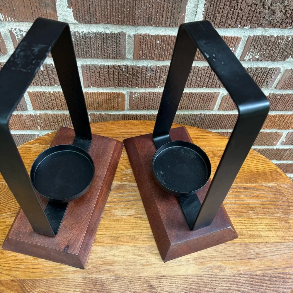 N/A metal pillar